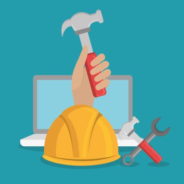 El çalışan dizüstü bilgisayar ile yapım aşamasında