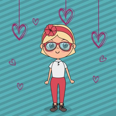 kawaii karakter asılı kalpleri ile güzel kız