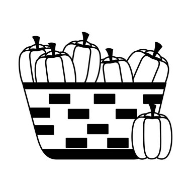 hasır sepet taze biber ile