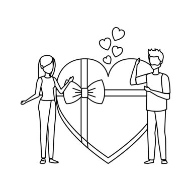 kalpleri yüzen ve hediye ile aşık çift