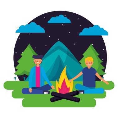 oğlan ve kız gece orman çadır kamp