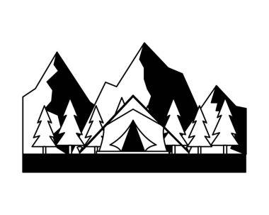 çadır kamp ağaçlar ve dağlar