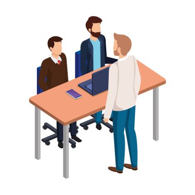 iş adamları ile laptop desk içindeki