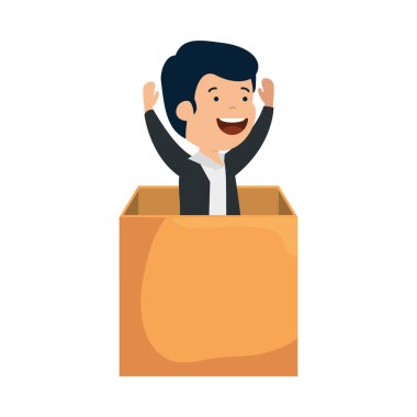 mutlu genç adam karton kutuda