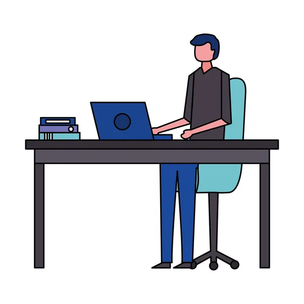 Mann arbeitet mit Computer im Schreibtischbüro — Stockvektor