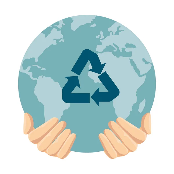 Manos proteger planeta tierra con las flechas de reciclaje — Vector de stock