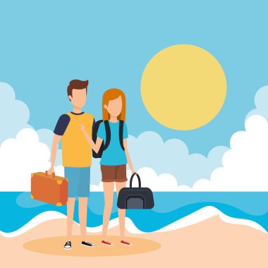 Genç çift sahilde çanta