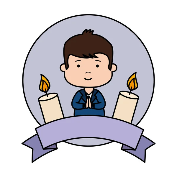 Мальчик с лентой и свечами первое причастие — стоковый вектор