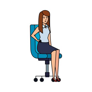 şık iş kadını ofis koltuğunda oturmak
