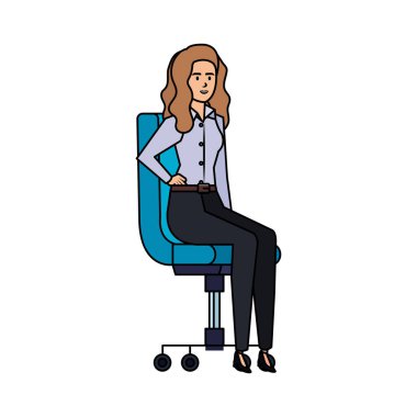 şık iş kadını ofis koltuğunda oturmak