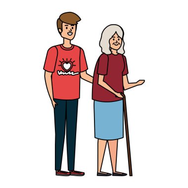 Genç adam büyükannesine yardım etmeye gönüllü.