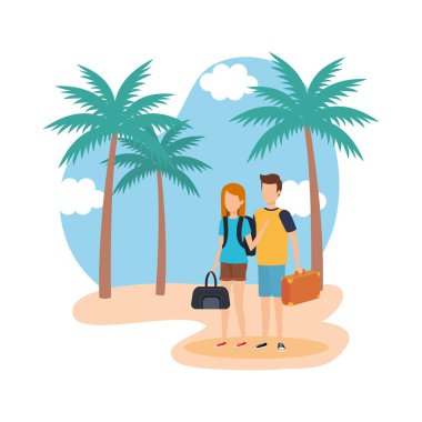 Genç çift sahilde çanta