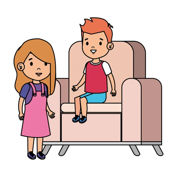 Crianças pequenas casal sentado no sofá —  Vetores de Stock