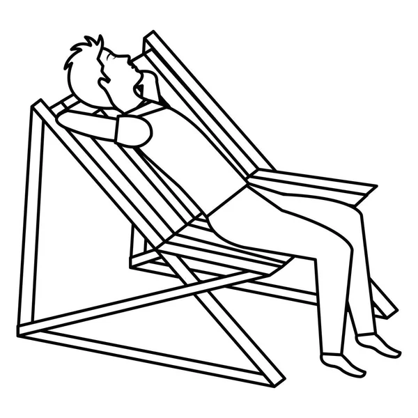 Plaj sandalyesinde işadamı rahat