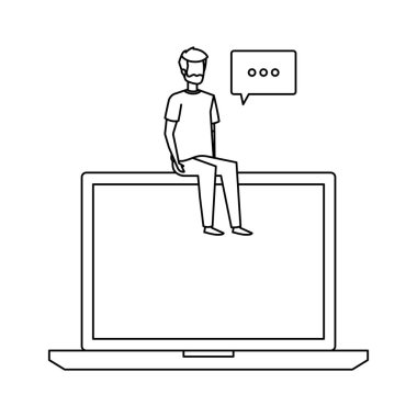 Genç adam konuşma baloncuğuyla dizüstü bilgisayarda oturuyor.