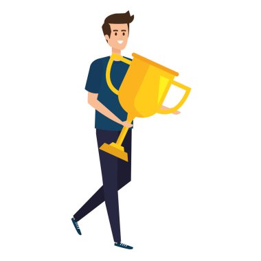 Genç adam kupa ödülünü kaldırıyor