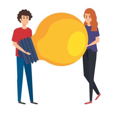 Genç çift ampul ışığı kaldırıyor.