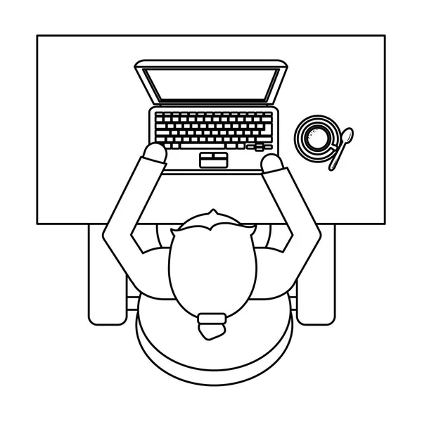 Femme d'affaires utilisant un ordinateur portable dans la vue aérienne du lieu de travail — Image vectorielle