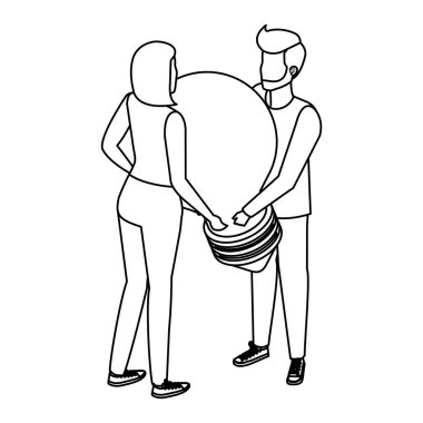 Genç çift ampul ışığı kaldırıyor.