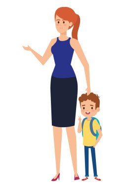 küçük erkek karakterleri ile güzel anne