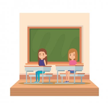 sınıfta okul masasında küçük öğrenciler kız