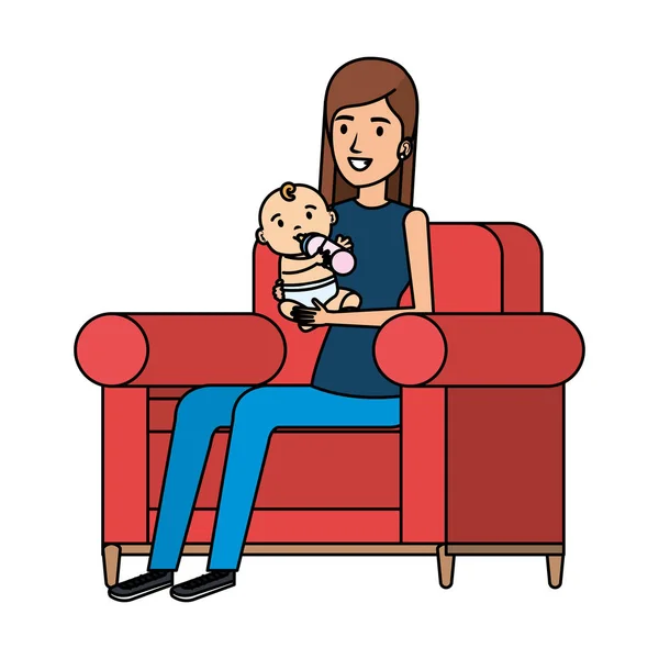 Matka podnoszenie małe dziecko siedzi w kanapie — Wektor stockowy