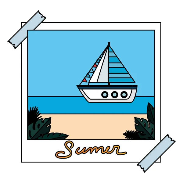 Fotografický snímek s letní pláží a plachetním člunem — Stockový vektor