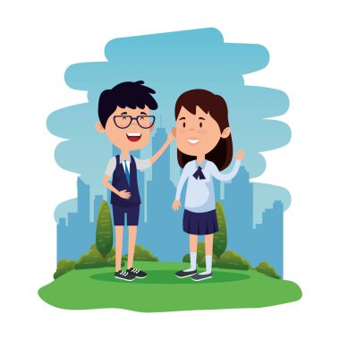 alanında mutlu küçük öğrenciler çift