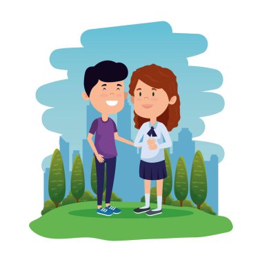 alanında mutlu küçük öğrenciler çift