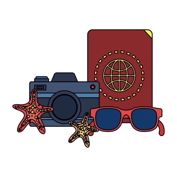 Zomer zonnebrillen en paspoort met camera — Stockvector