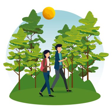 kadın ve adam ağaçlar ve güneş ile yürüyüş