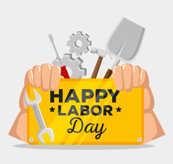 Mãos com emblema de celebração de dia de trabalho — Vetor de Stock