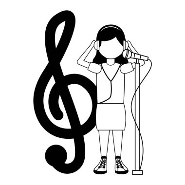 Müzik dinleyen insanlar