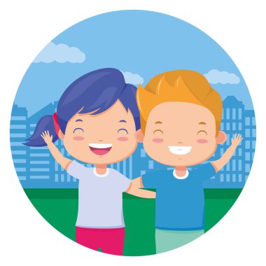 şehir parkında mutlu çocuk ve kız