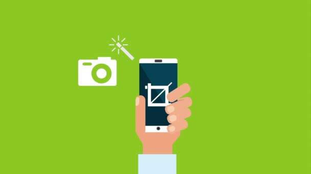 Main en utilisant smartphone avec application d'édition photo — Video