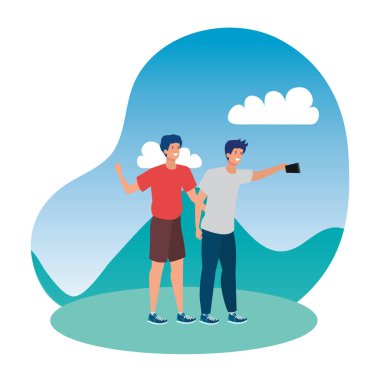 Genç erkek arkadaşlar parkta bir selfie alıyor