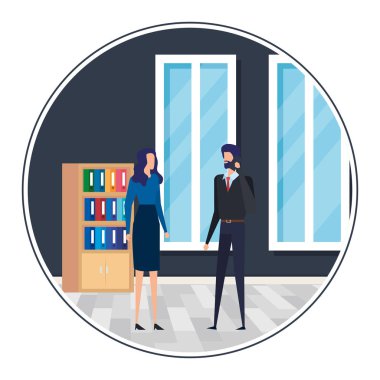 ofiste akıllı telefon kullanarak iş çift