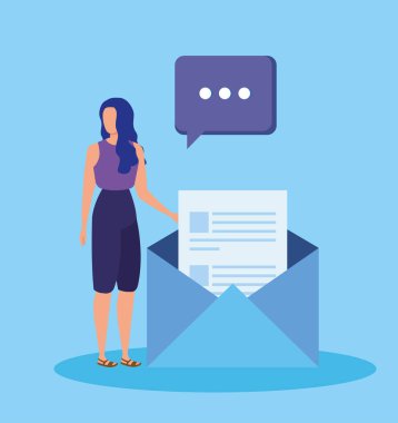 mektup belgesi ve sohbet kabarcık ile iş kadını