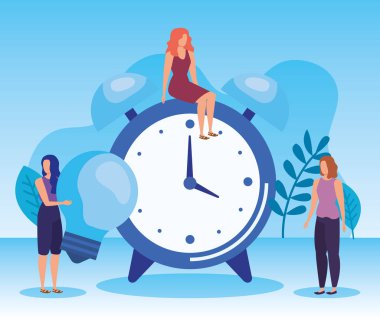 ampul fikir ve saat ile kadın takım çalışması