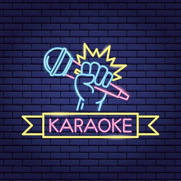 Hand met microfoon Karaoke — Stockvector