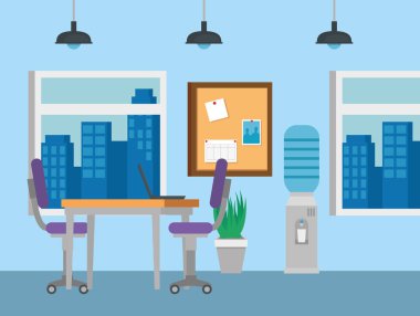 Windows ile sandalye ve defterine ile masada laptop