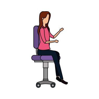 ofis koltuğunda oturan zarif iş kadını işçi