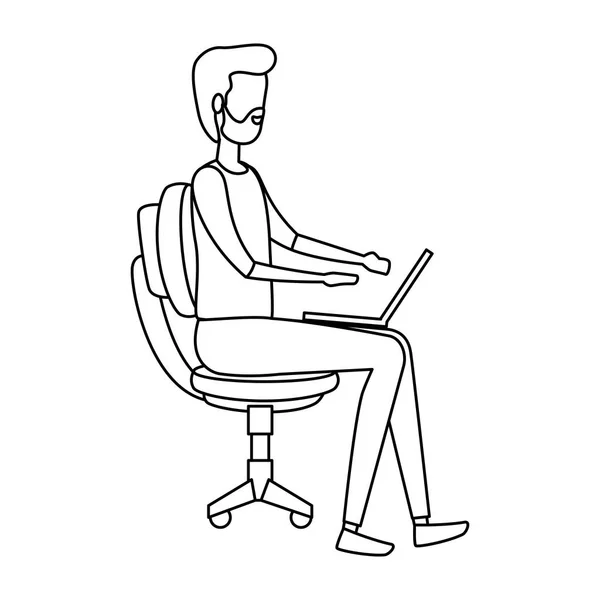 Элегантный бизнесмен с ноутбуком, сидящим в офисном кресле — стоковый вектор