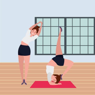 güzellik kız çift spor salonunda pilates pozisyonu pratik