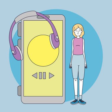 Kulaklık ve smartphone ile genç kadın
