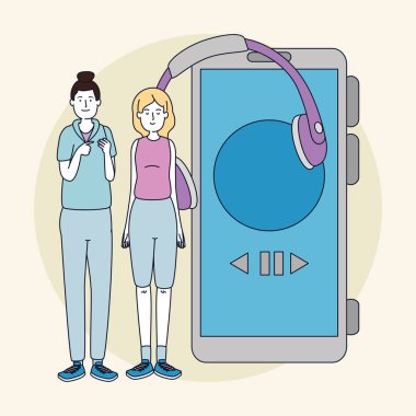 genç kızlar kulaklık ve akıllı telefon ile müzik dinlemek