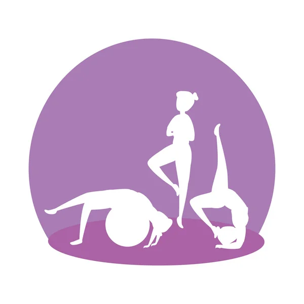 Silhouette of girls group practicing pilates — Stock Vector