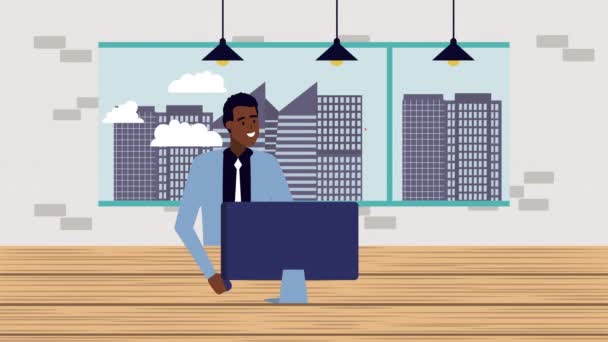 Hombre de negocios afro utilizando el ordenador en la animación de la oficina — Vídeo de stock