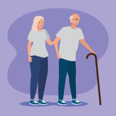 rahat giysiler ile yaşlı kadın ve adam çift