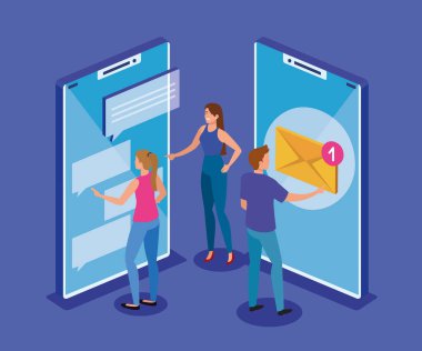 Akıllı telefonları ve sosyal medya simgeleri olan insanlar